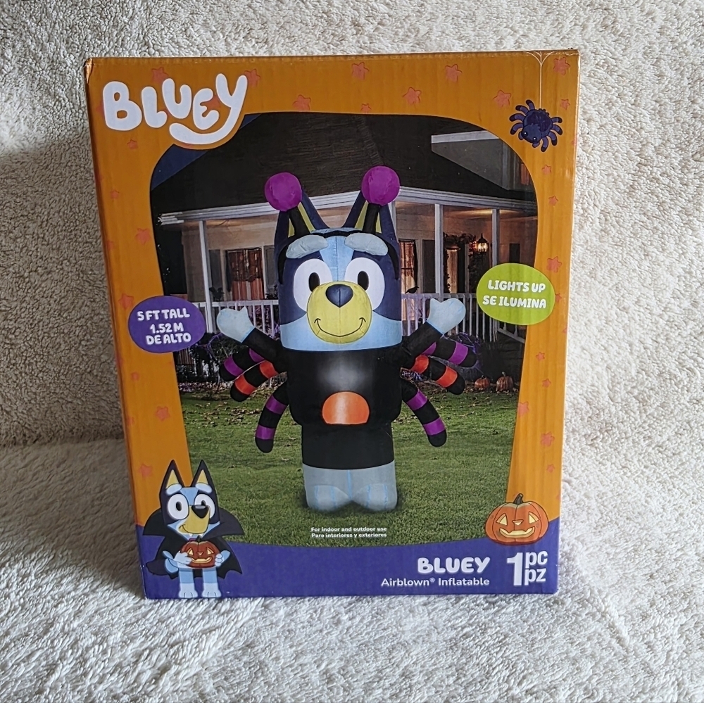 NWT Halloween in / outdoor Airblown Yard Inflatables Bluey in Spider Costume 5ft